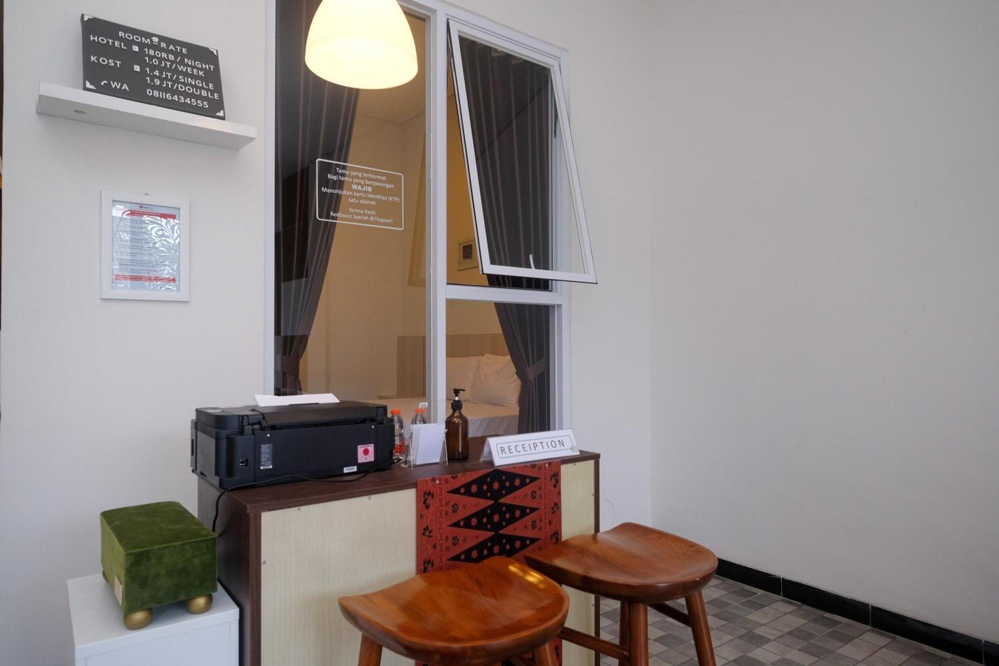 Reddoorz Syariah Near Alun Alun Temanggung Hotel Bagian luar foto