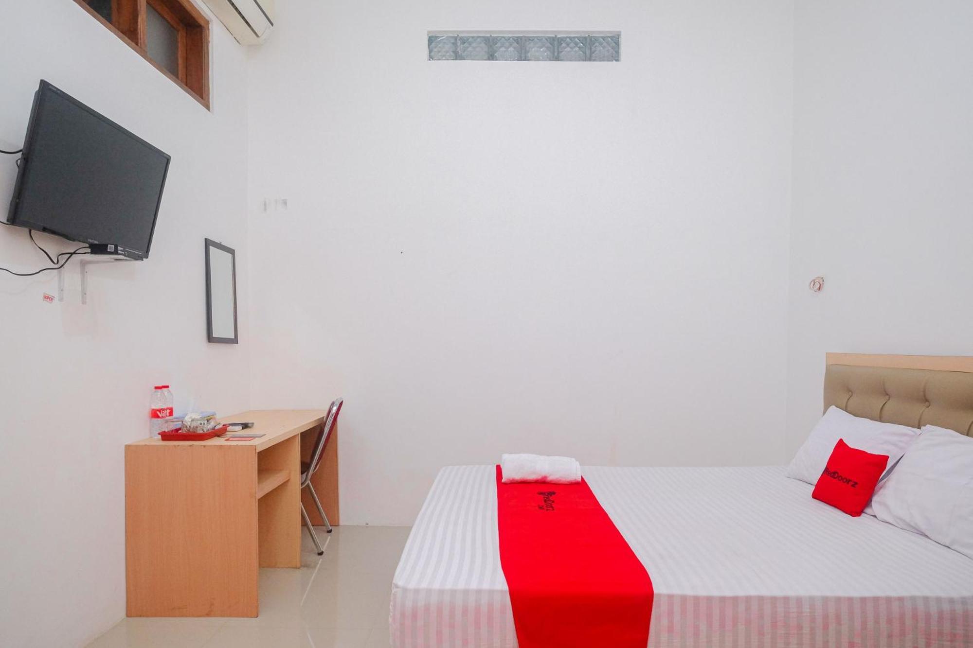 Reddoorz Syariah Near Alun Alun Temanggung Hotel Bagian luar foto