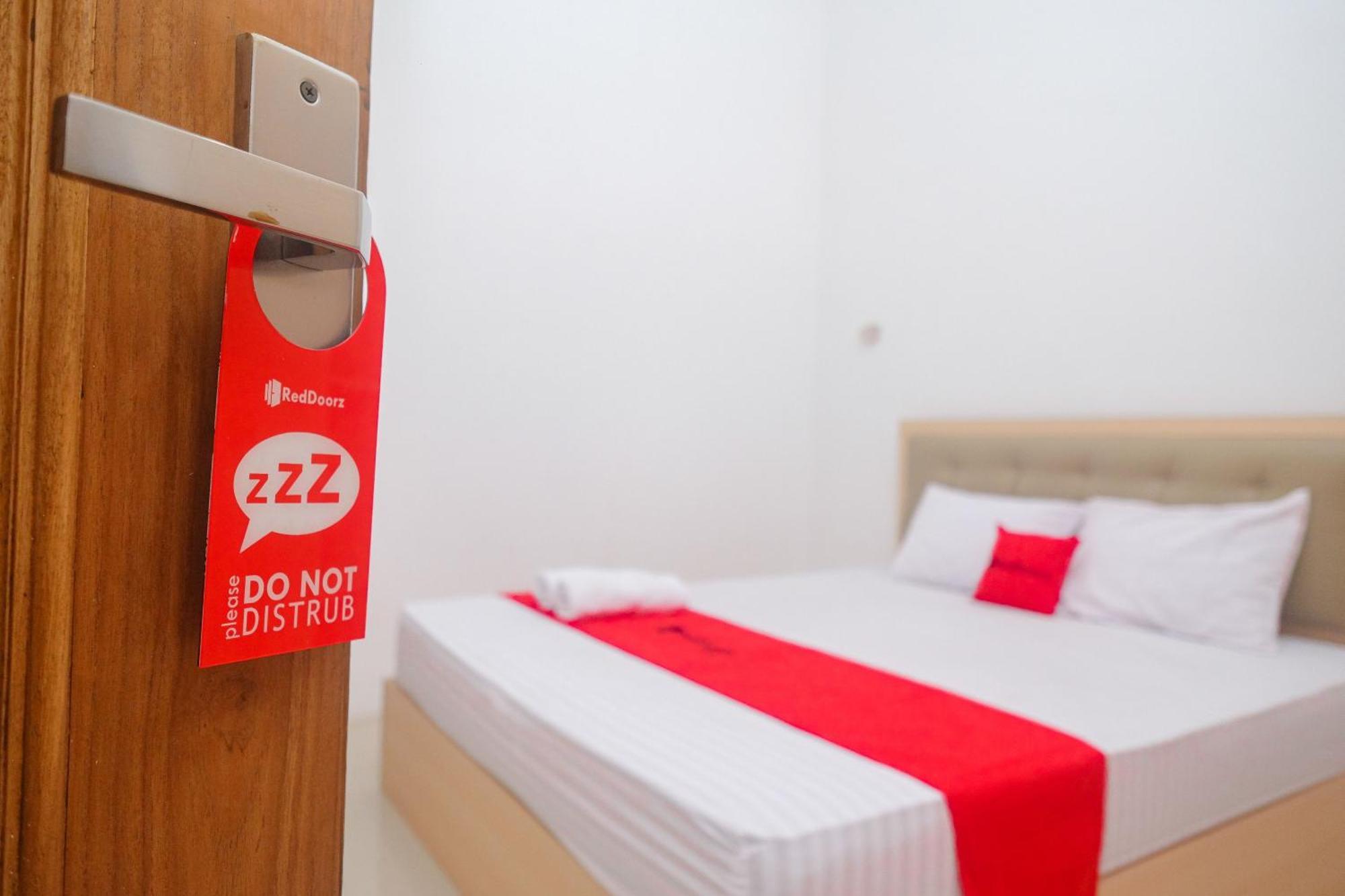Reddoorz Syariah Near Alun Alun Temanggung Hotel Bagian luar foto